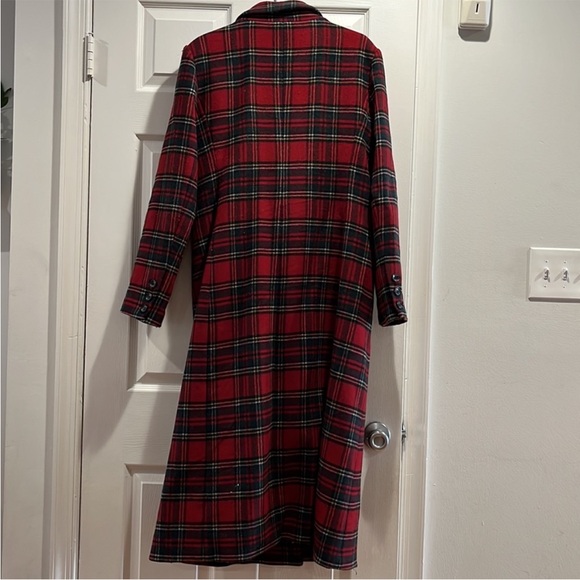 Beautiful 70% wool Reformation Middlebury long plaid coat, size Large - Picture 6 of 11